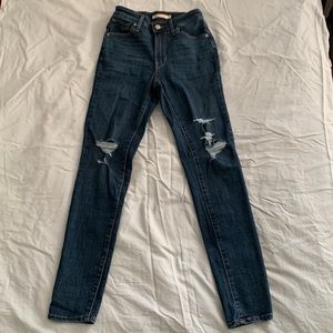 Levi’s Women High Rise Skinny Jeans size 26